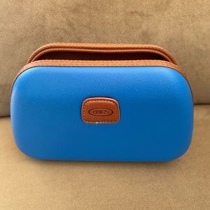 Bric’s Hardshell Toiletry Bag